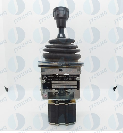 VNS03.14AKAR IZ.40 S+B 現貨